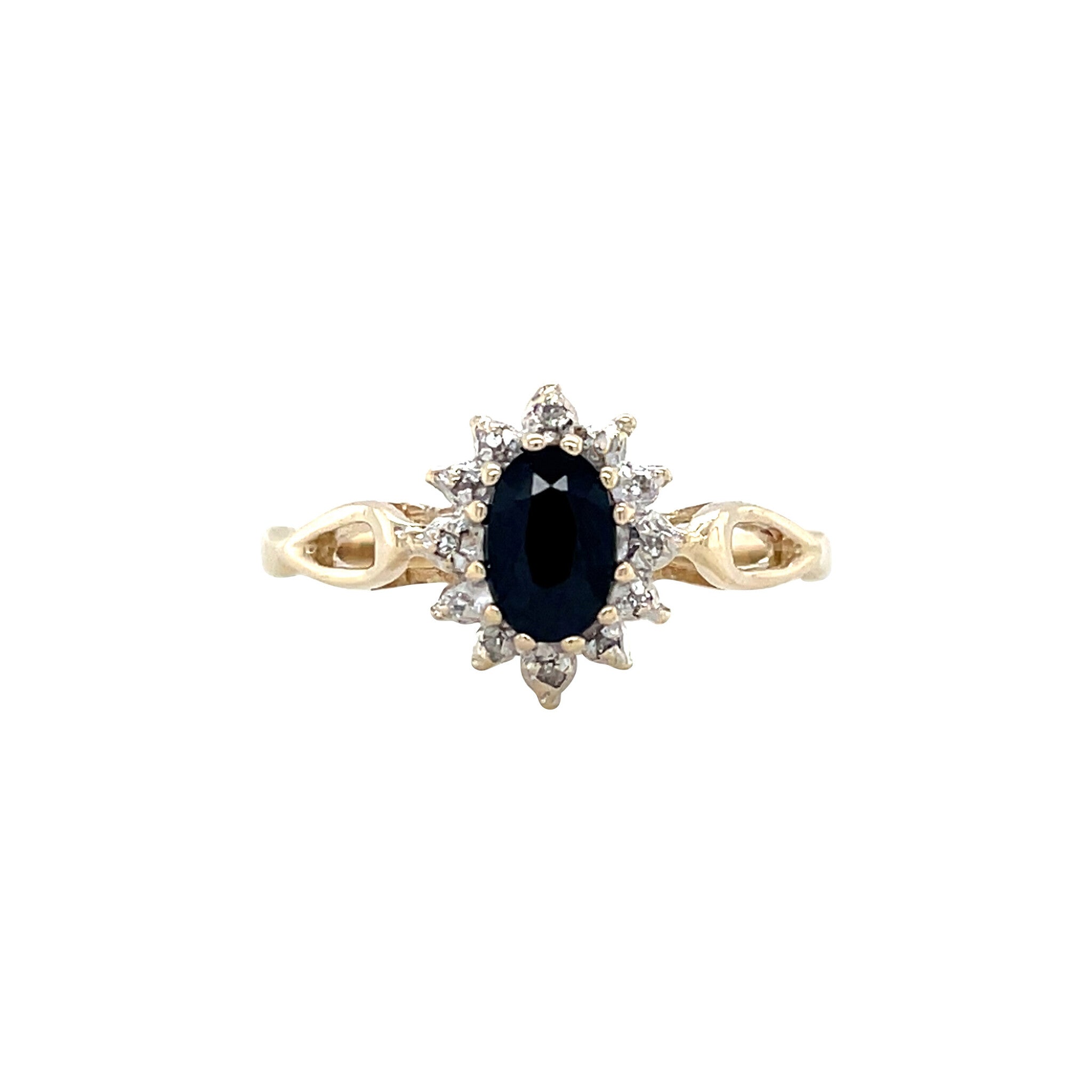 Vintage 14 kt gold entourage (cluster) ring with sapphire and diamond