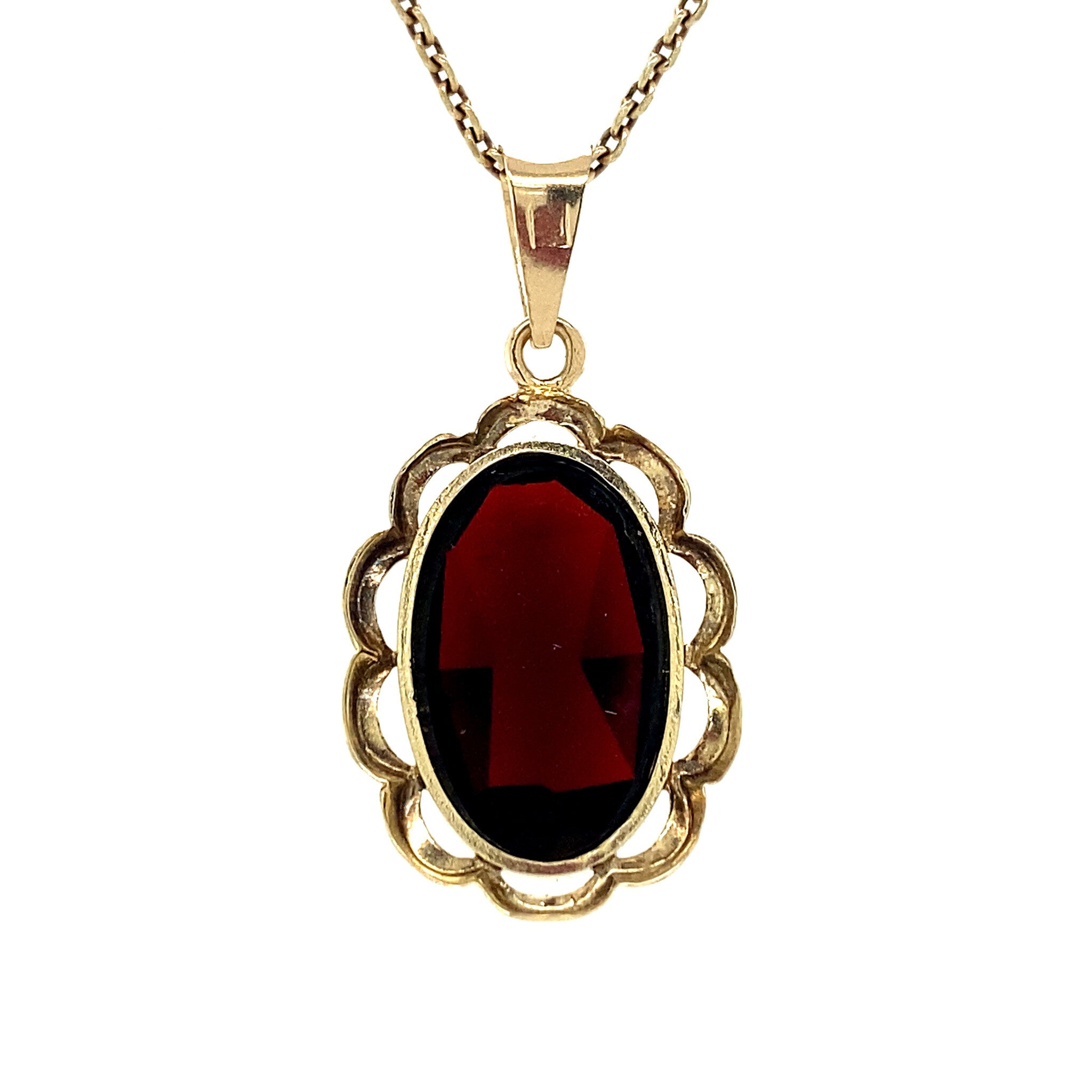 Gouden hanger met granaat 14 krt