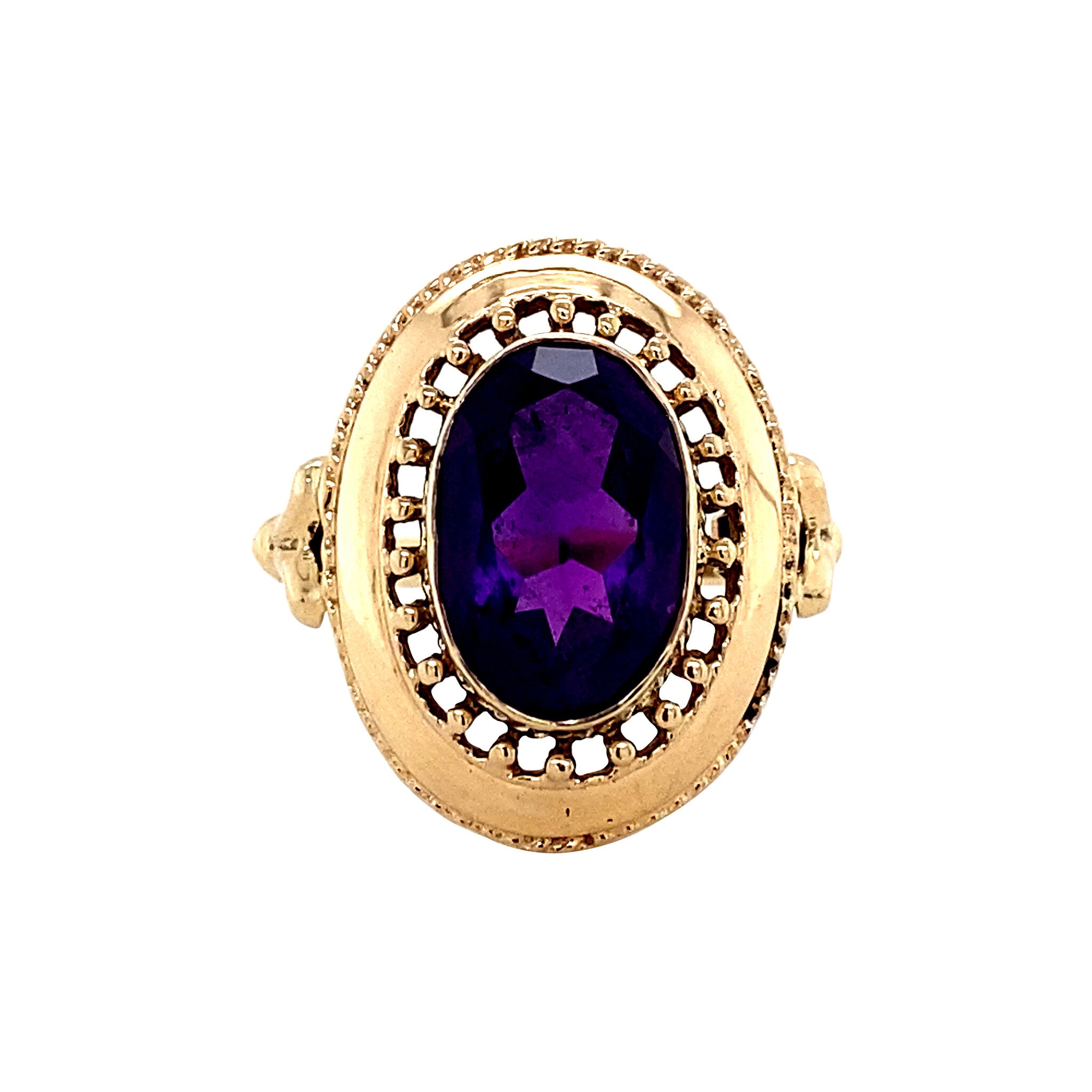 Gold ring with amethyst, 14 kt