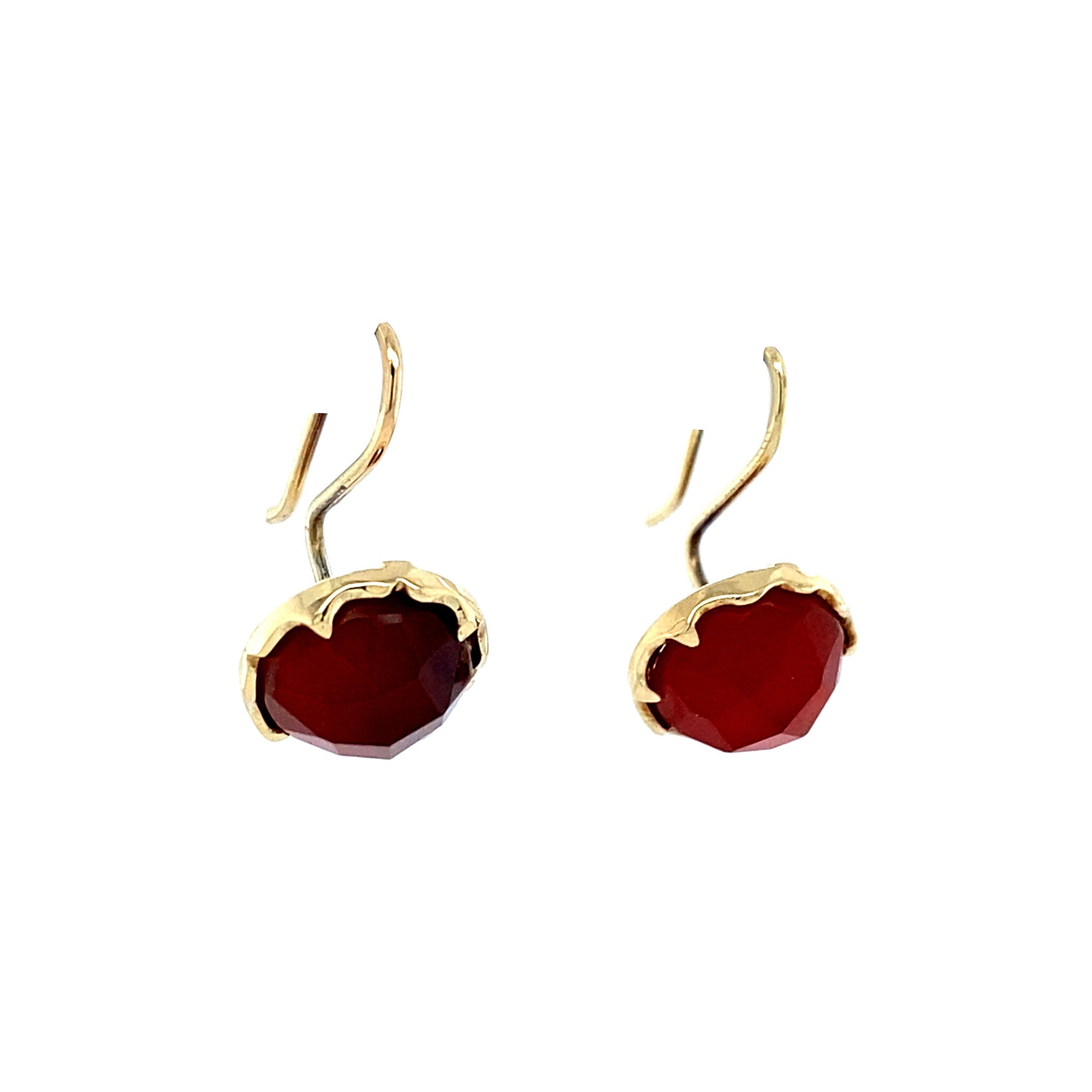 Gold earrings with carnelian 14 krt