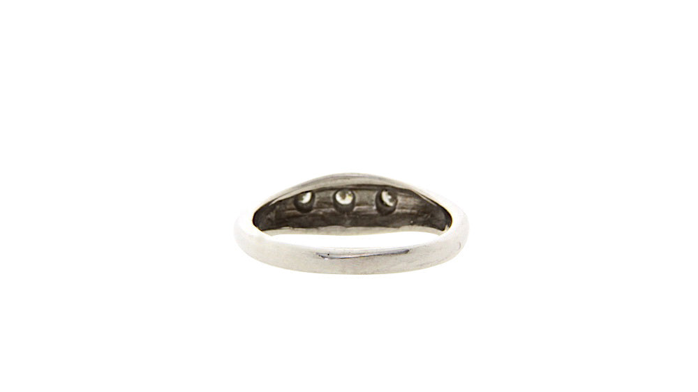 White gold ring with diamond 14 carat
