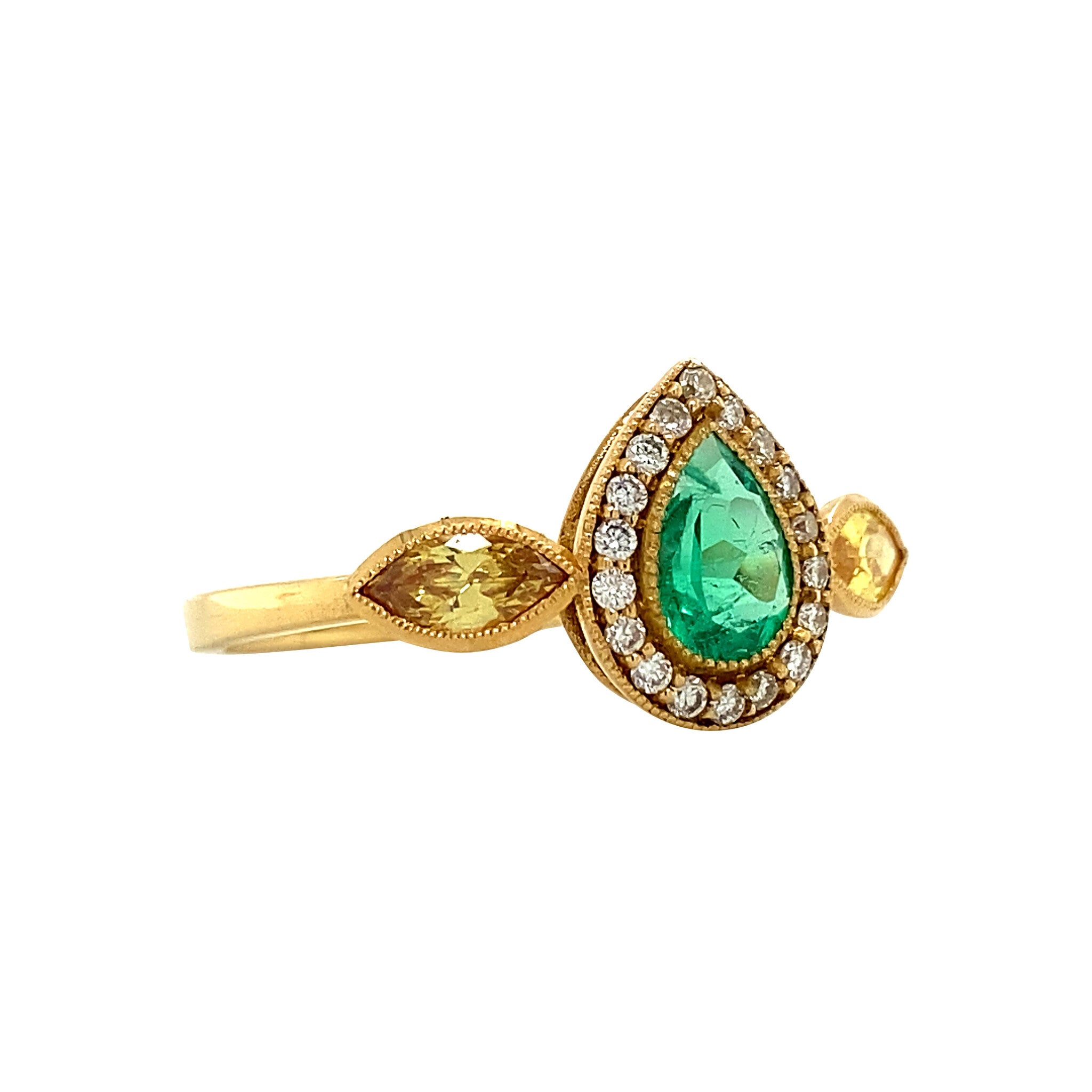 18 kt gold ring with moissanite, emerald and diamond