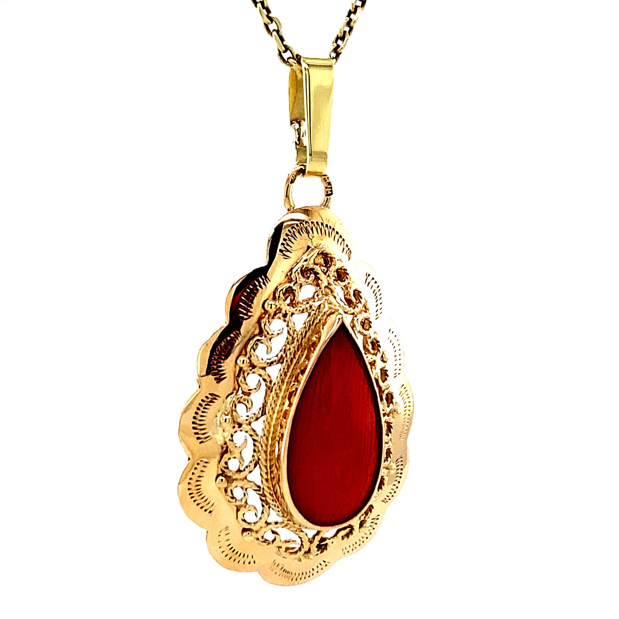 Gouden hanger met bloedkoraal 14 krt