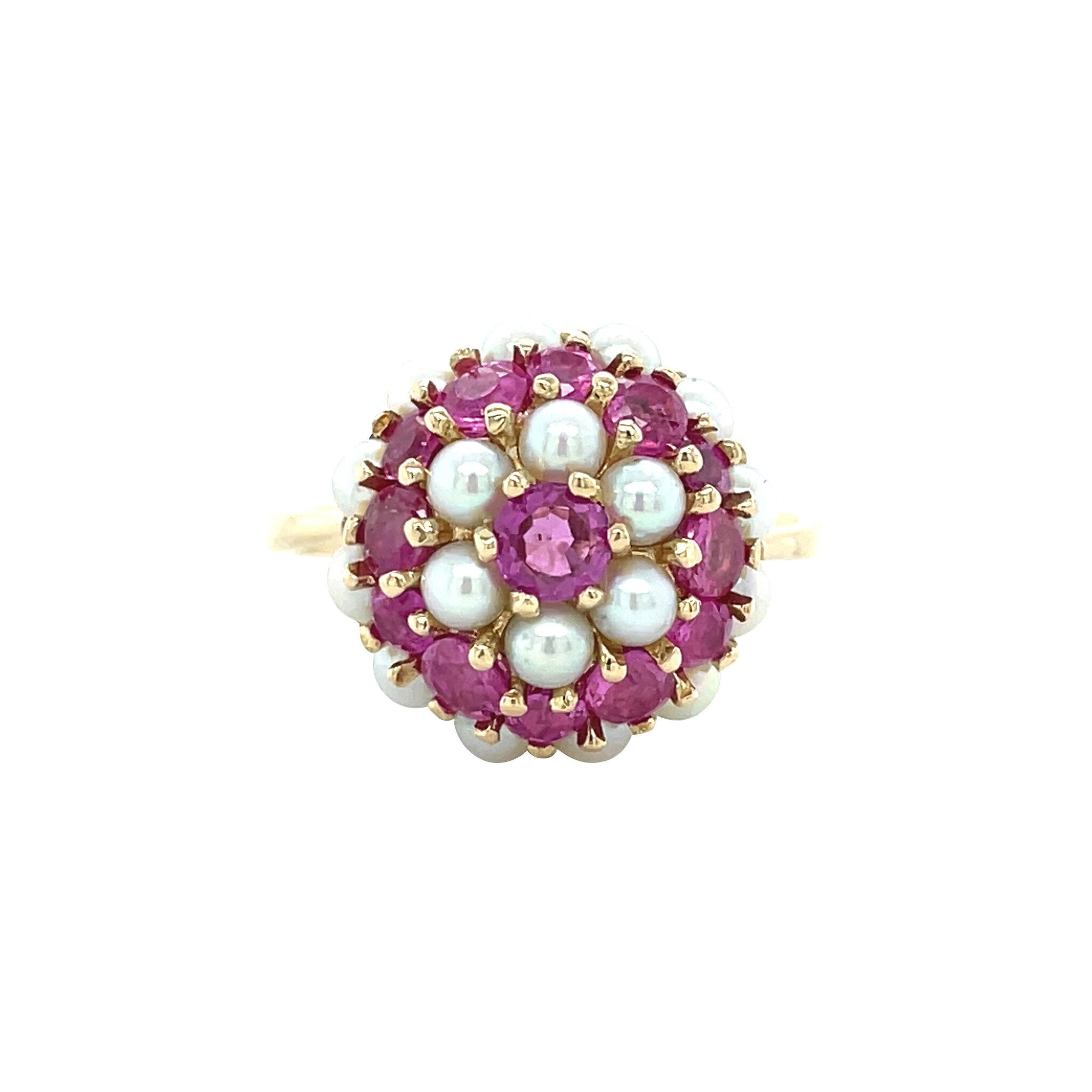 Gouden vintage entourage mid century ring robijn en parel 14 kt