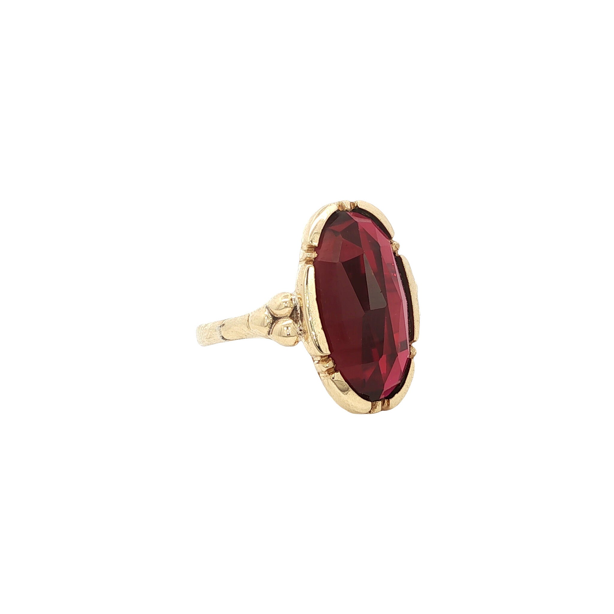 Gold vintage ring with ruby 14 kt