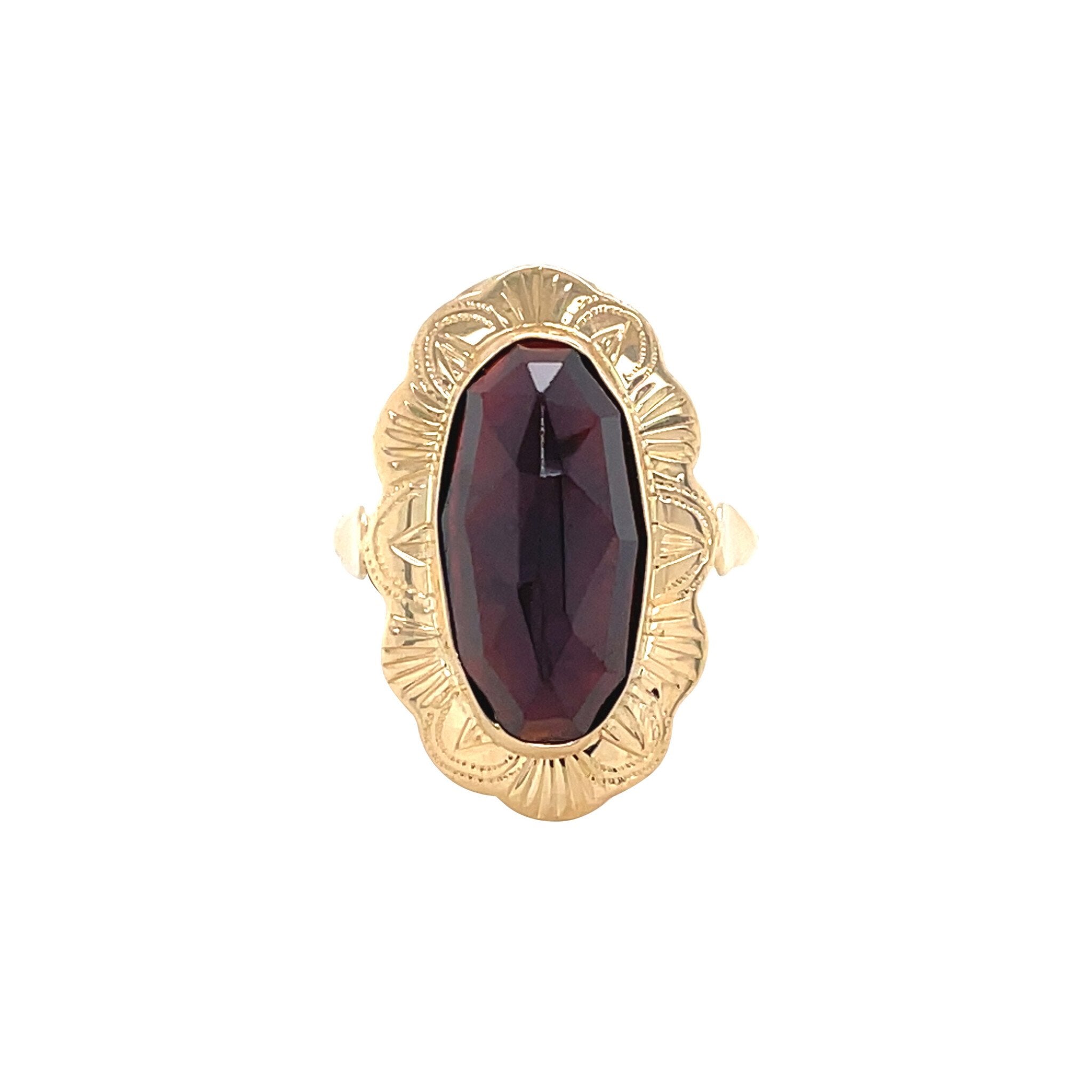 Gouden vintage ring met granaat 14 krt