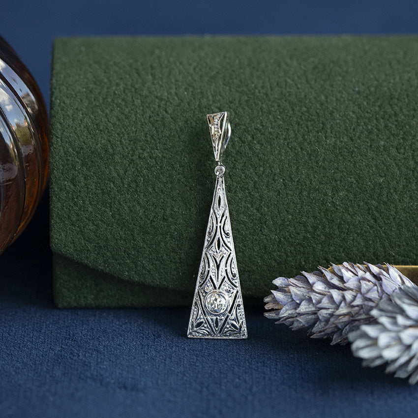 Vintage white-gold pendant with diamond, 14 kt