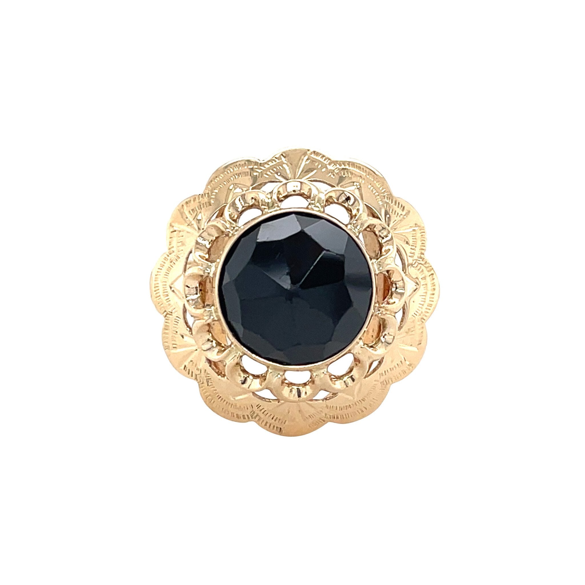 Vintage 14 kt gold ring with garnet