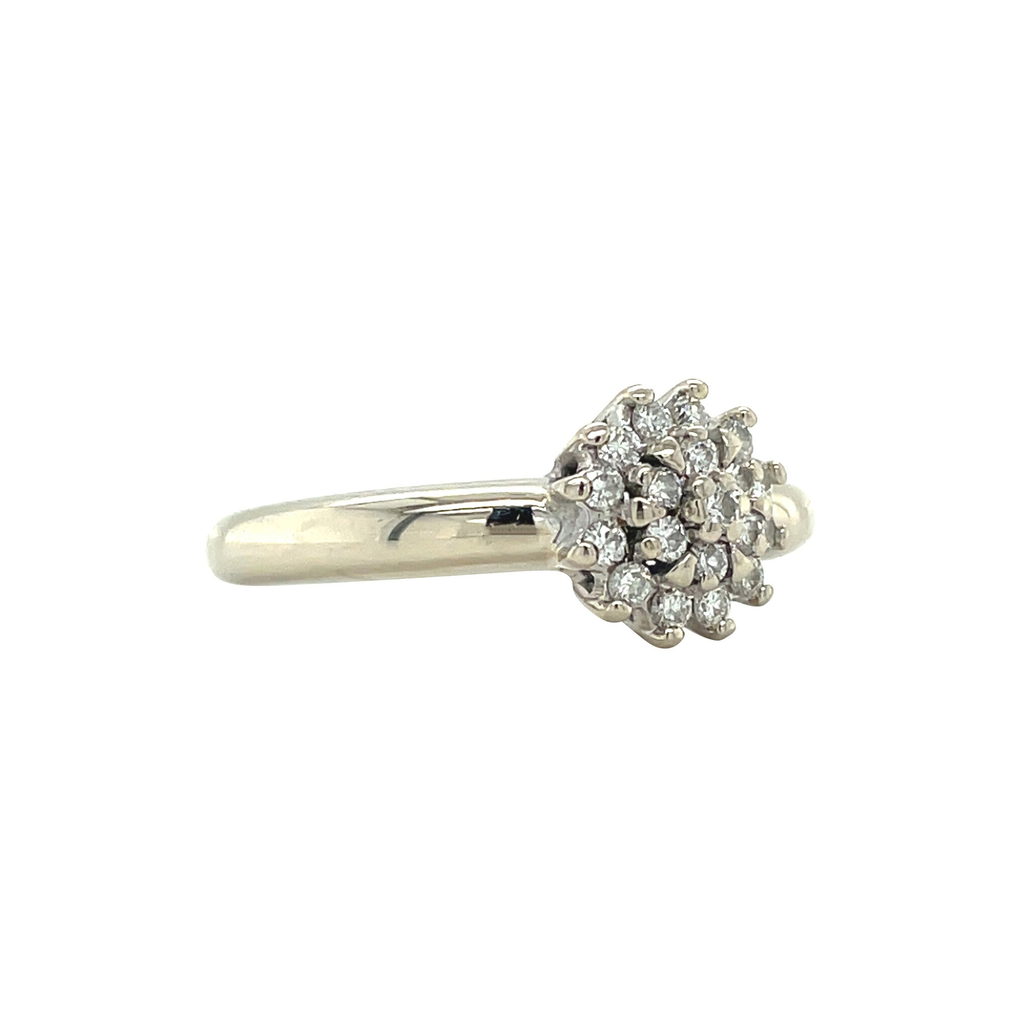 Vintage white gold cluster ring with diamond 14 kt
