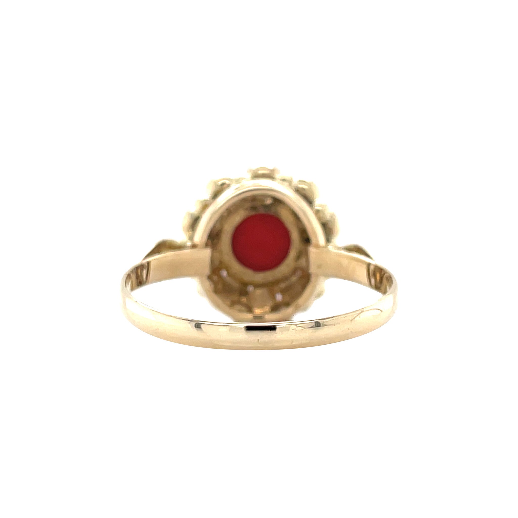 Gouden vintage entourage ring met bloedkoraal 14 kt