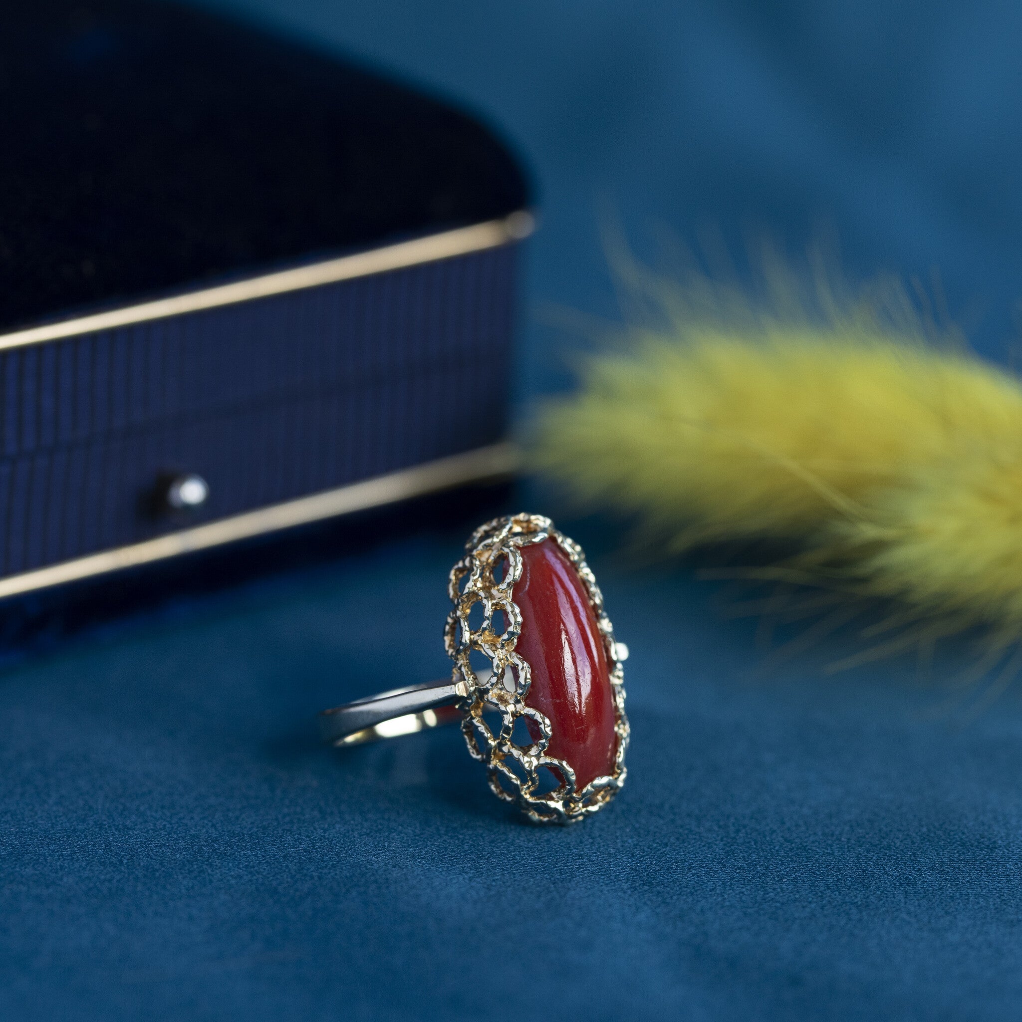 Gold ring with blood coral, 14 kt