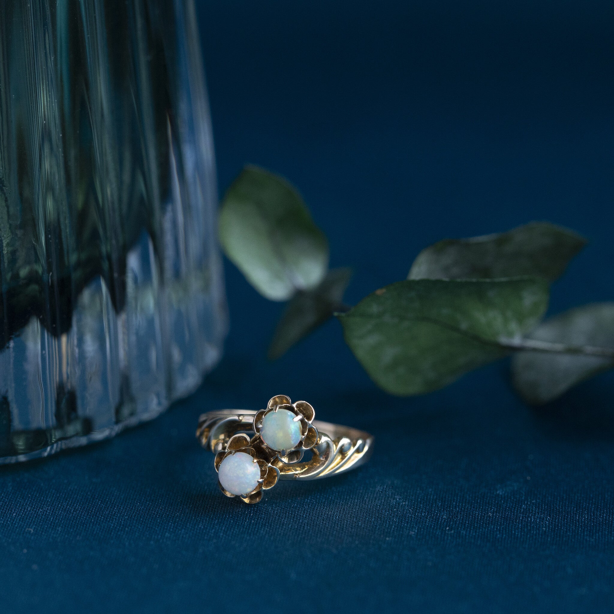 Ring met opaal 9 krt