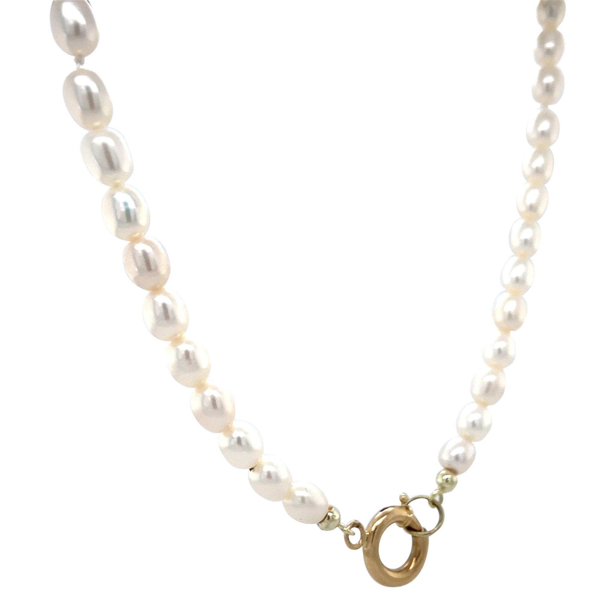 Pearl necklace with 14 kt gold clasp