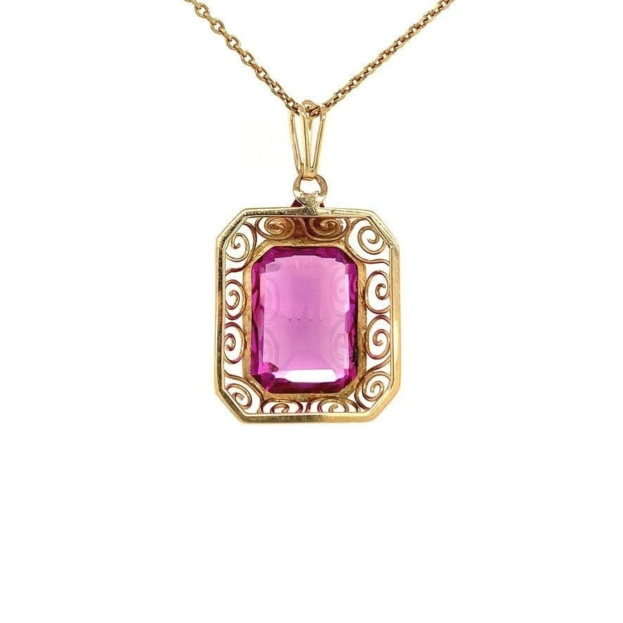 Gold pendant with sapphire 14 kt