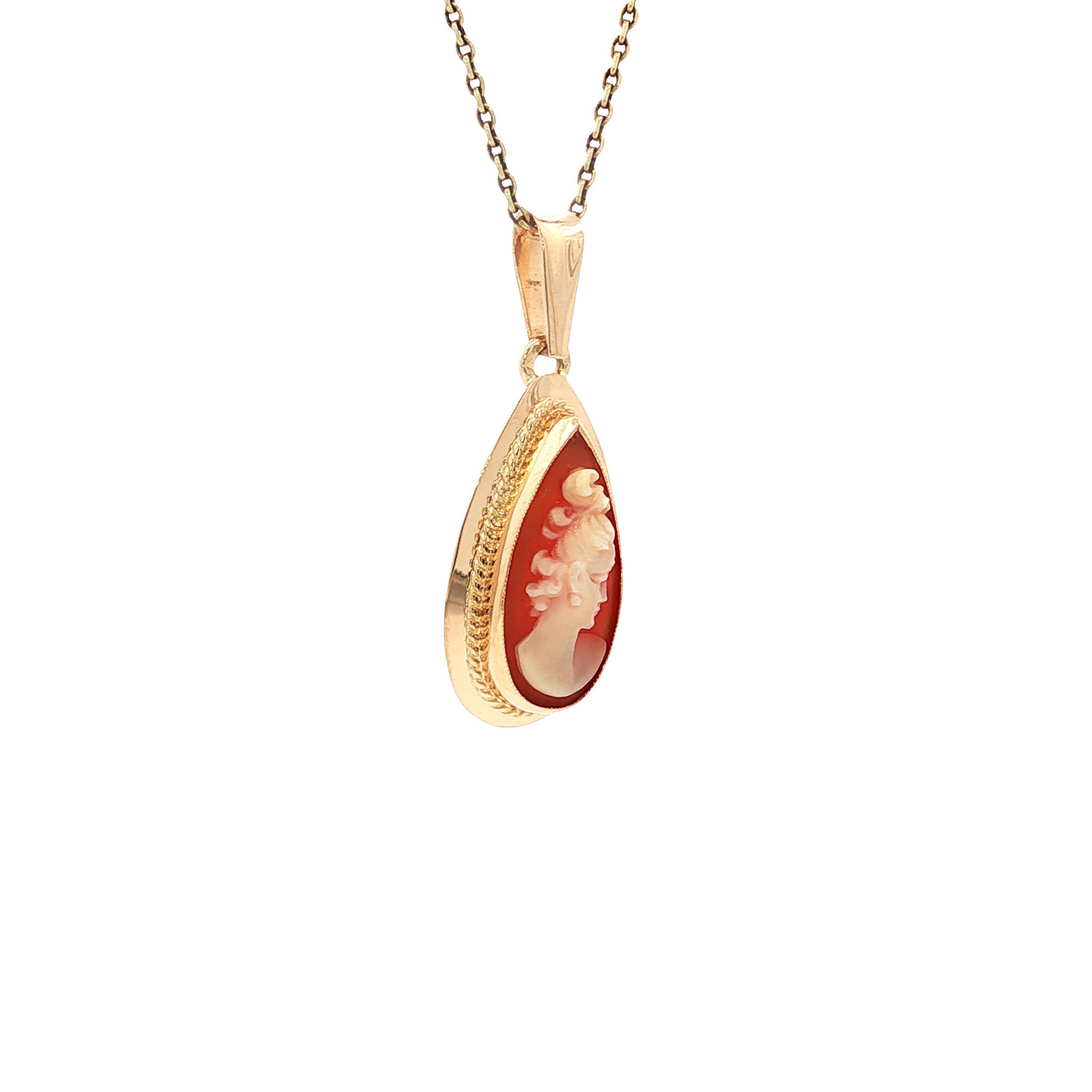 Gold vintage pendant with cameo 14 kt