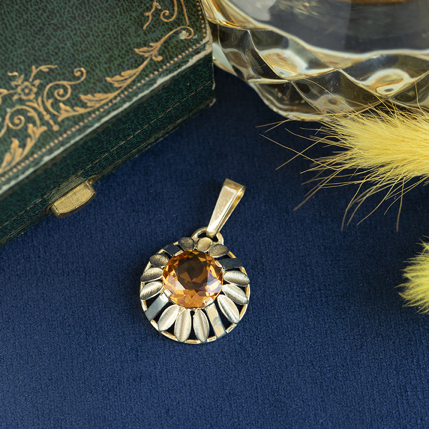 Gouden vintage hanger met citrien 14 krt