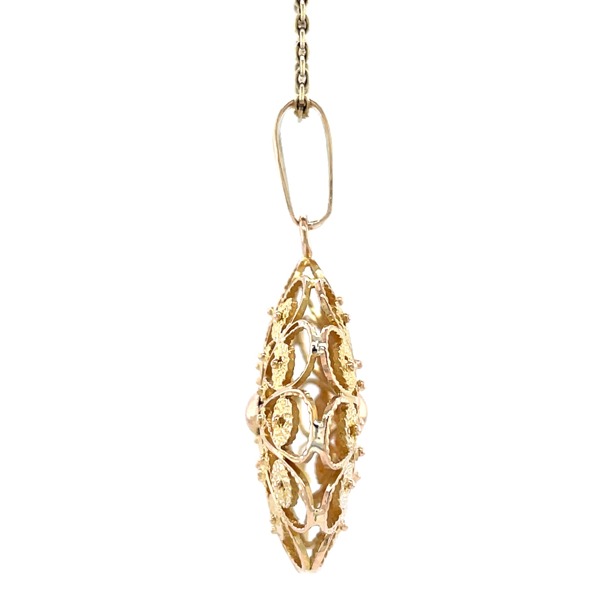 Vintage gold filigree pendant 14 kt