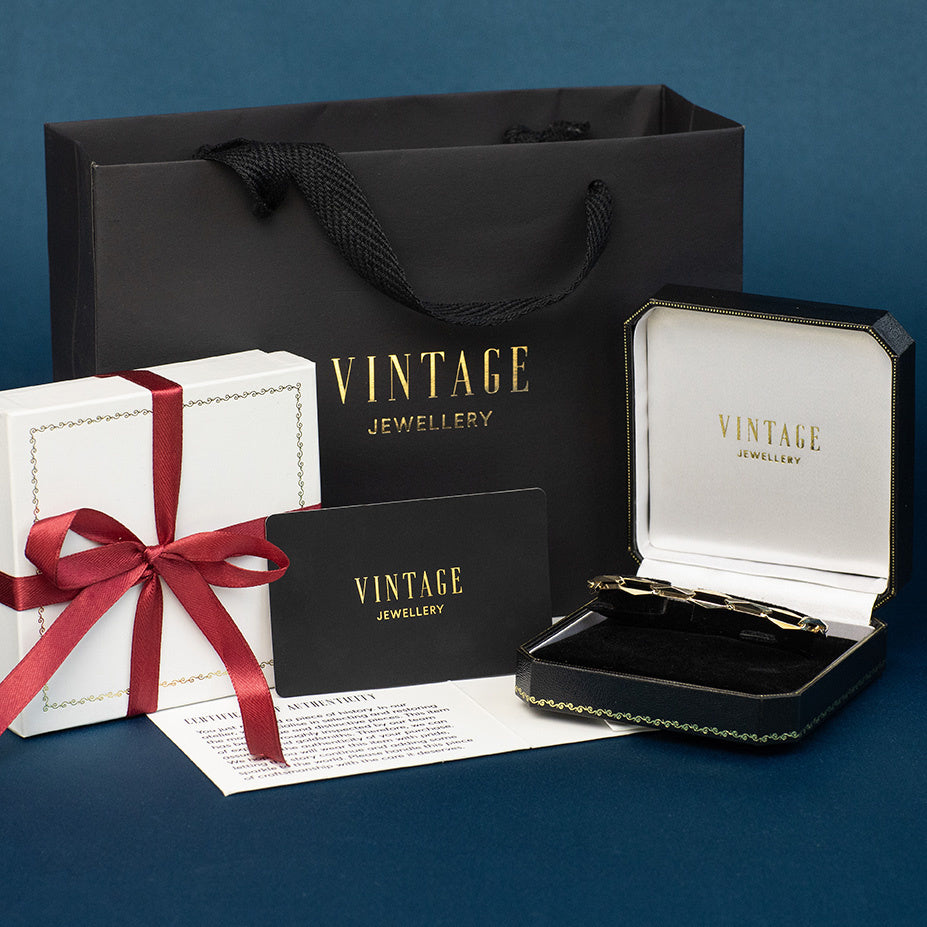 Gold vintage closed forever bracelet 14 kt