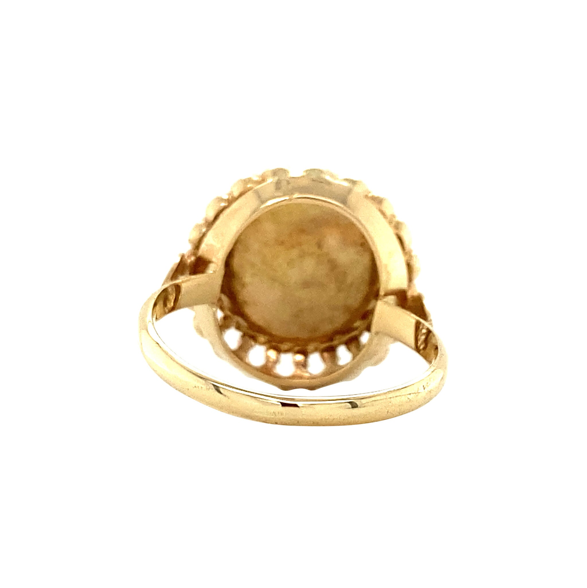 14 kt gold ring with garnet