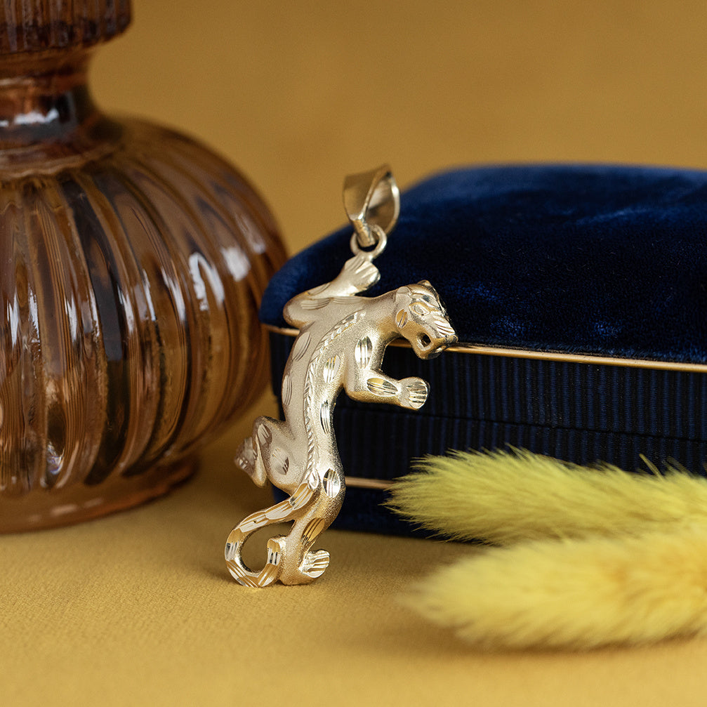 Gouden vintage panter hanger 14 krt