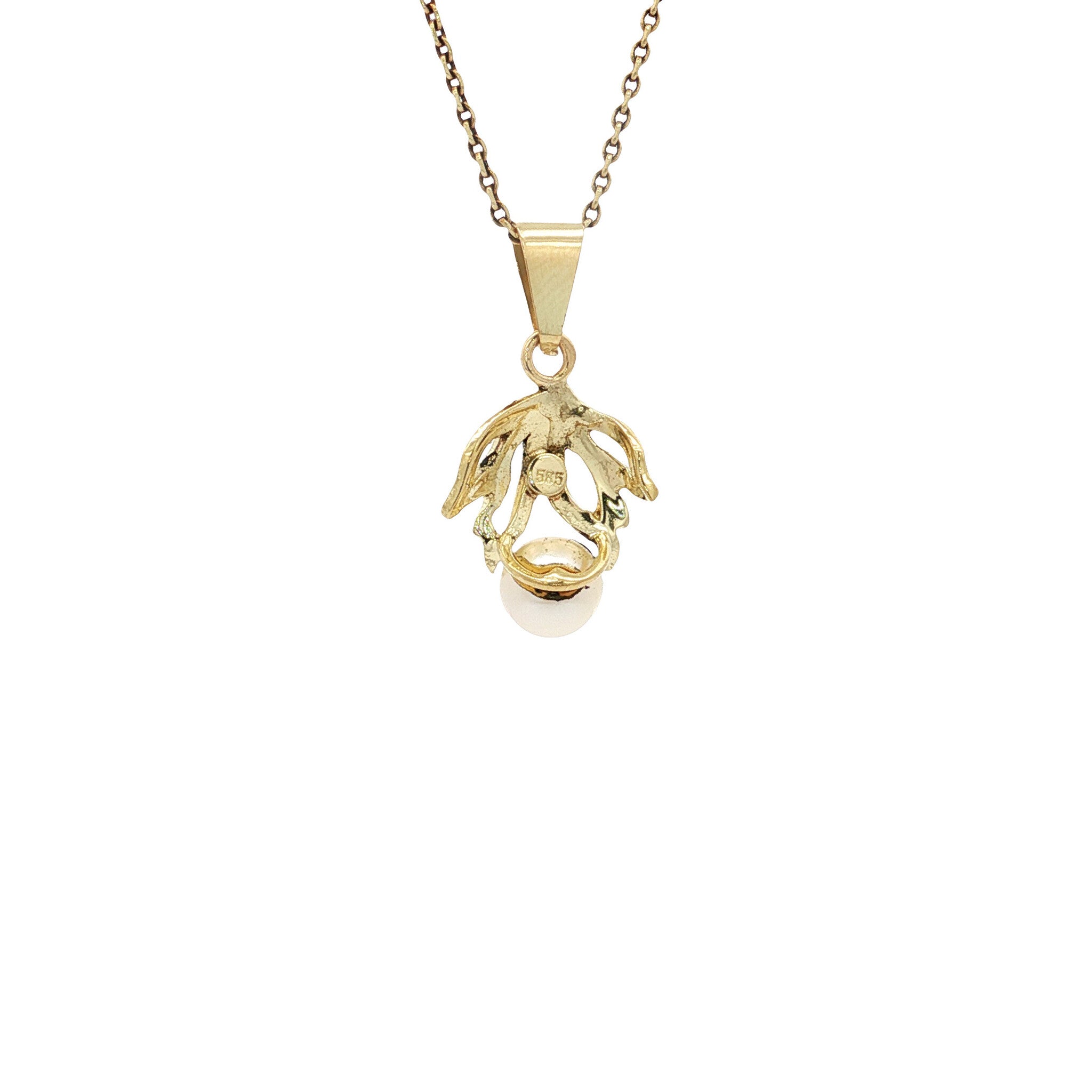 Gold vintage pendant with pearl 14 kt