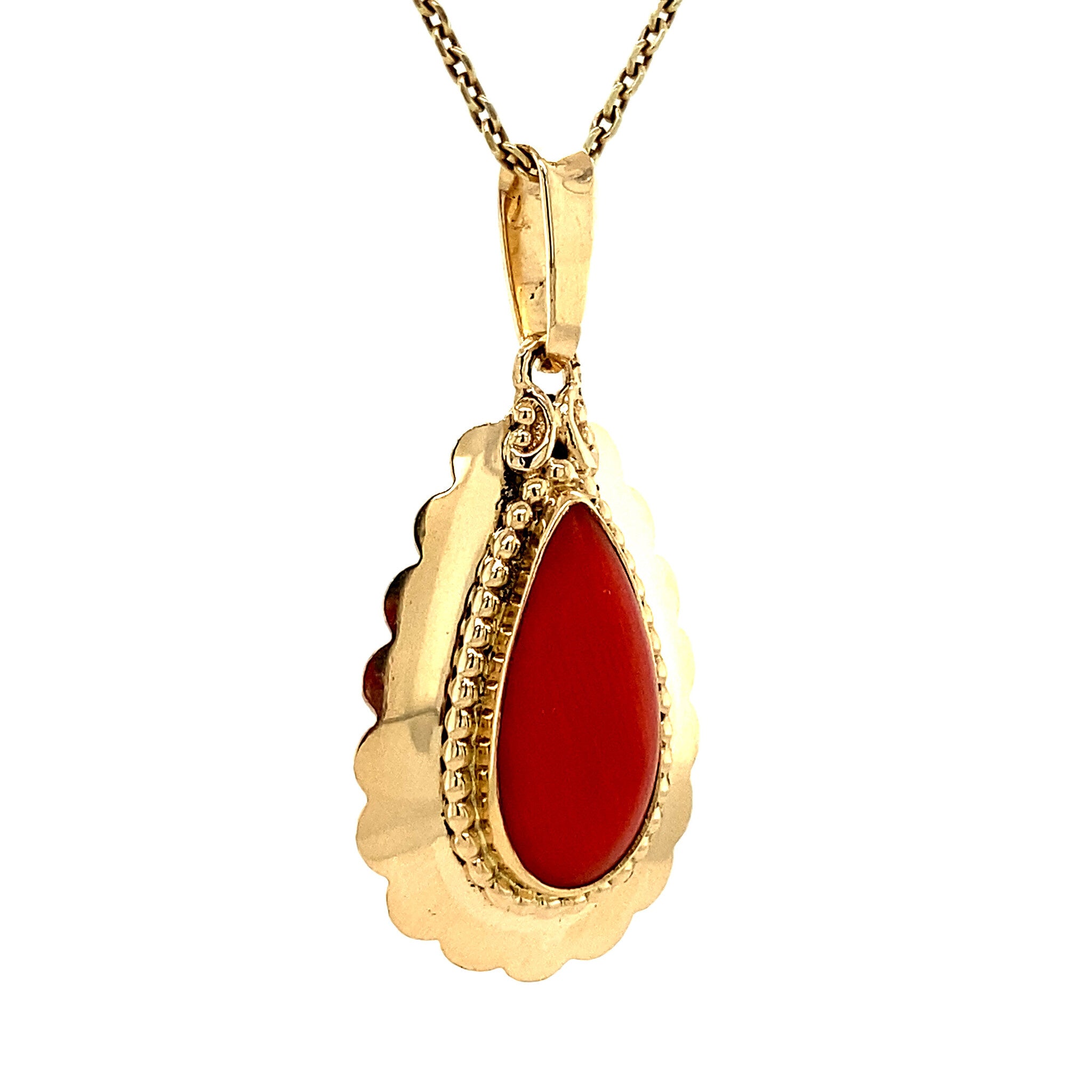 Gouden hanger met bloedkoraal 14 krt