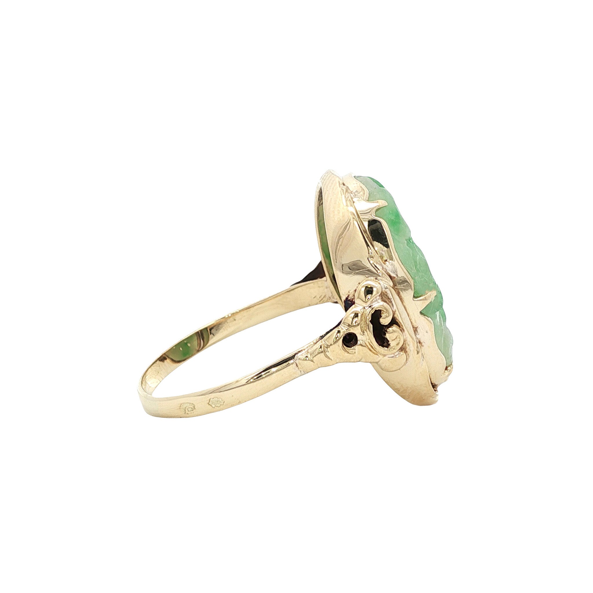 Gouden vintage ring met jade 14 kt