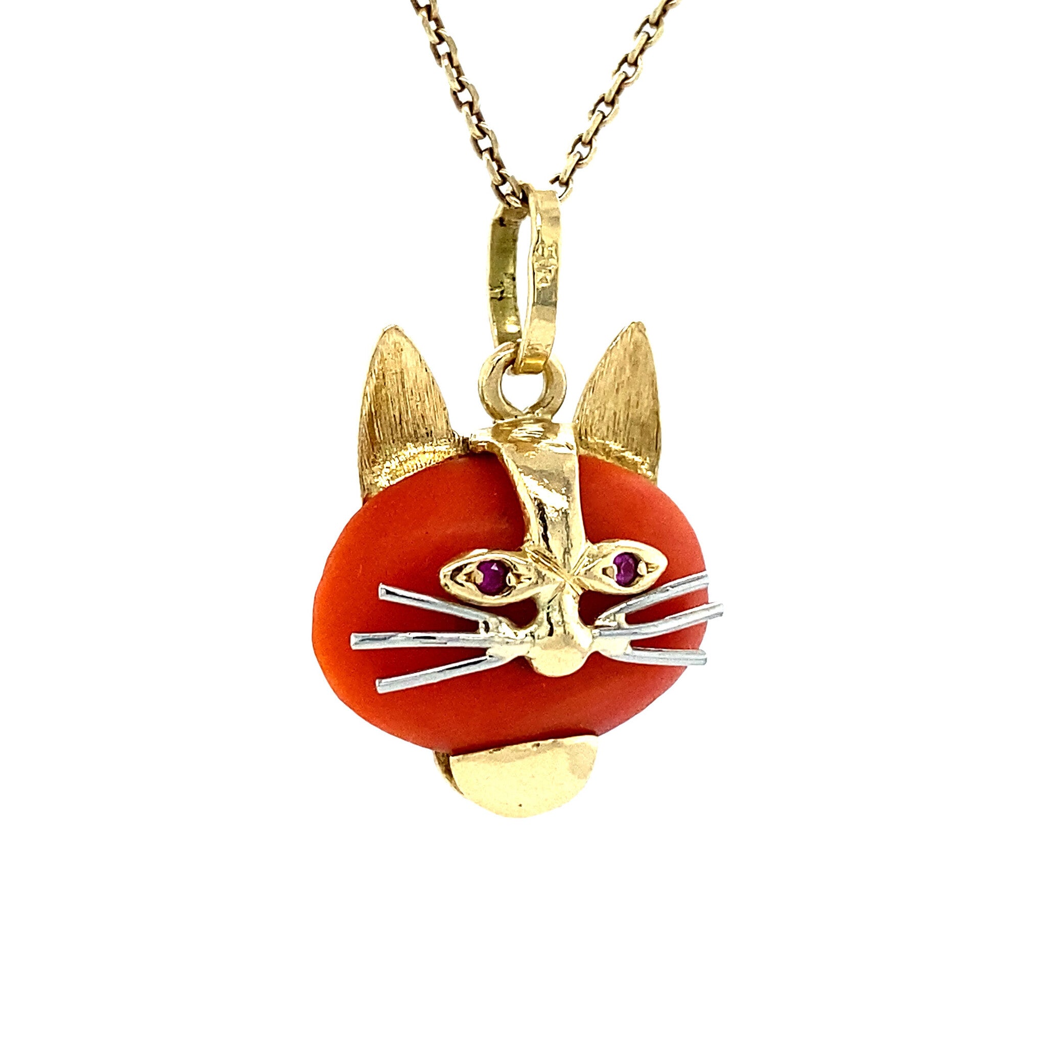 Gouden kat hanger met bloedkoraal en robijn 14 krt