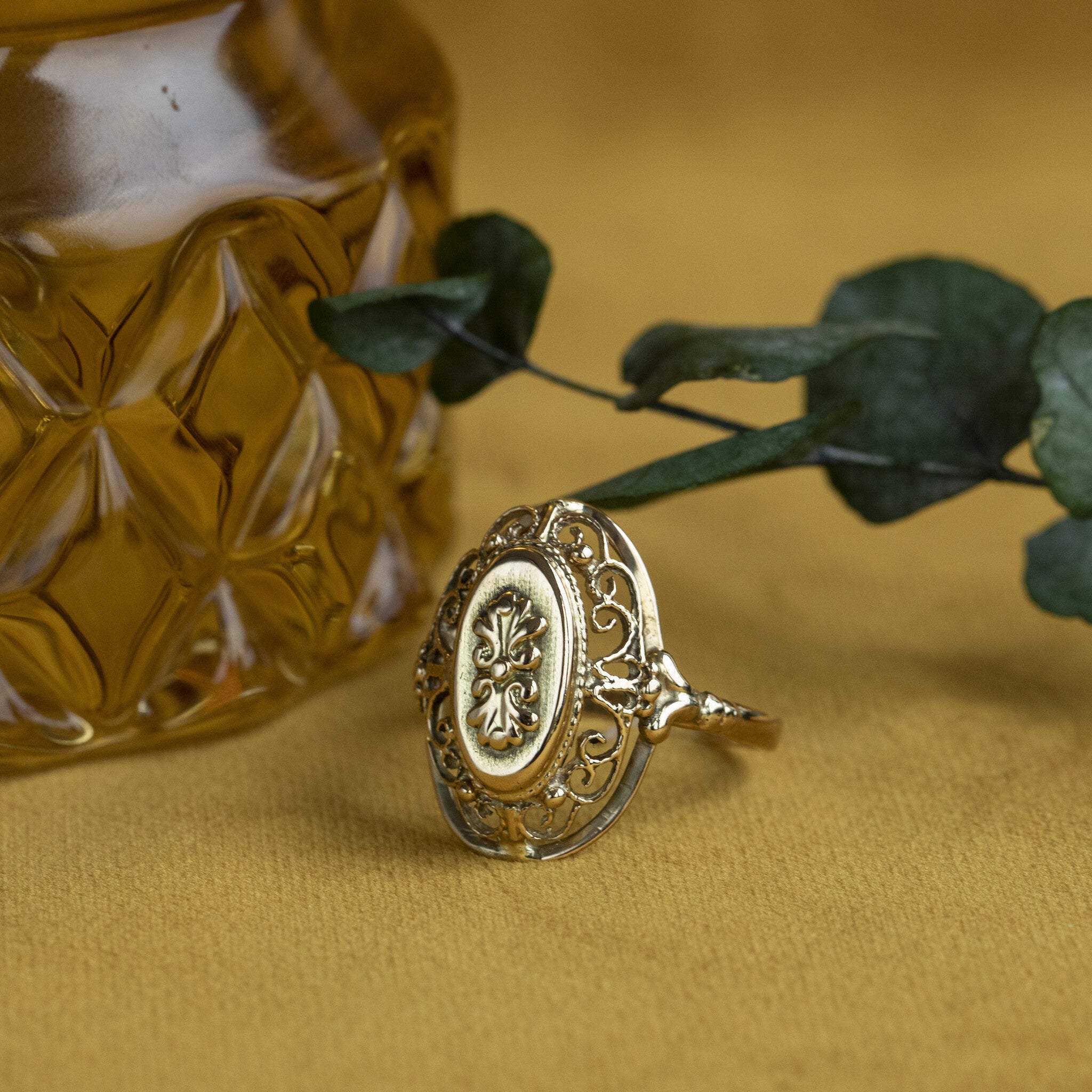 14 kt gold fantasy ring