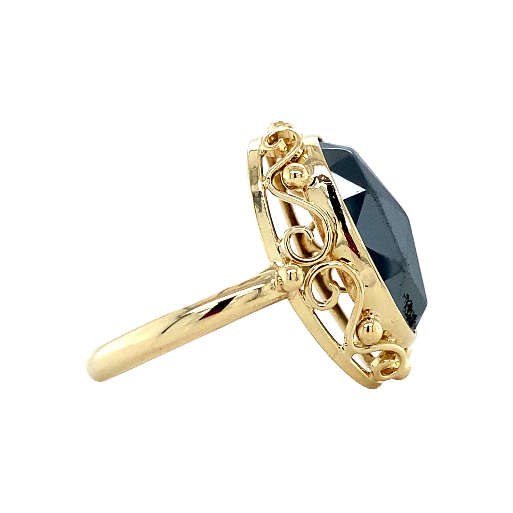 Gold ring with hematite 14 kt