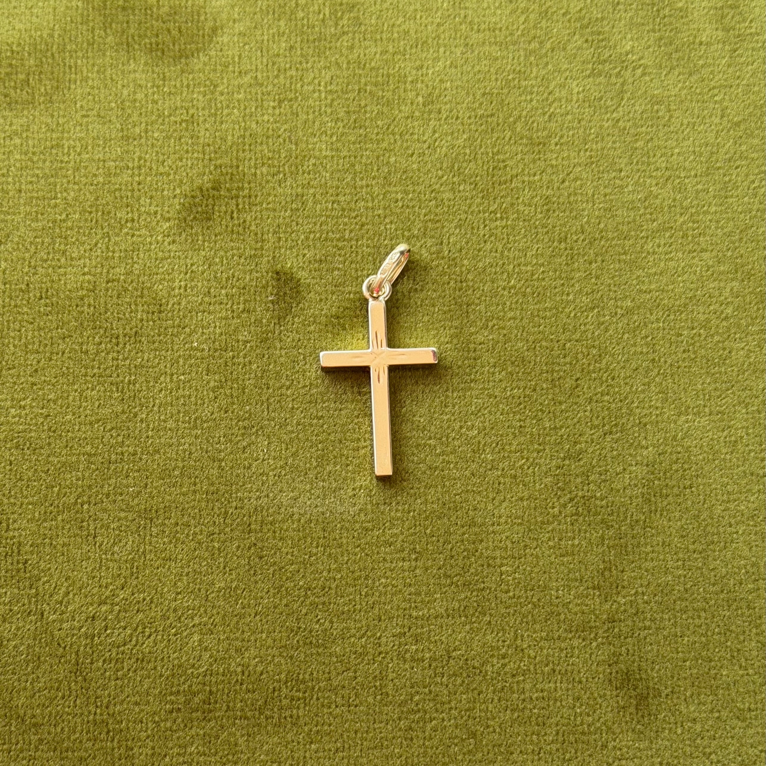 Vintage gold cross pendant 14 kt