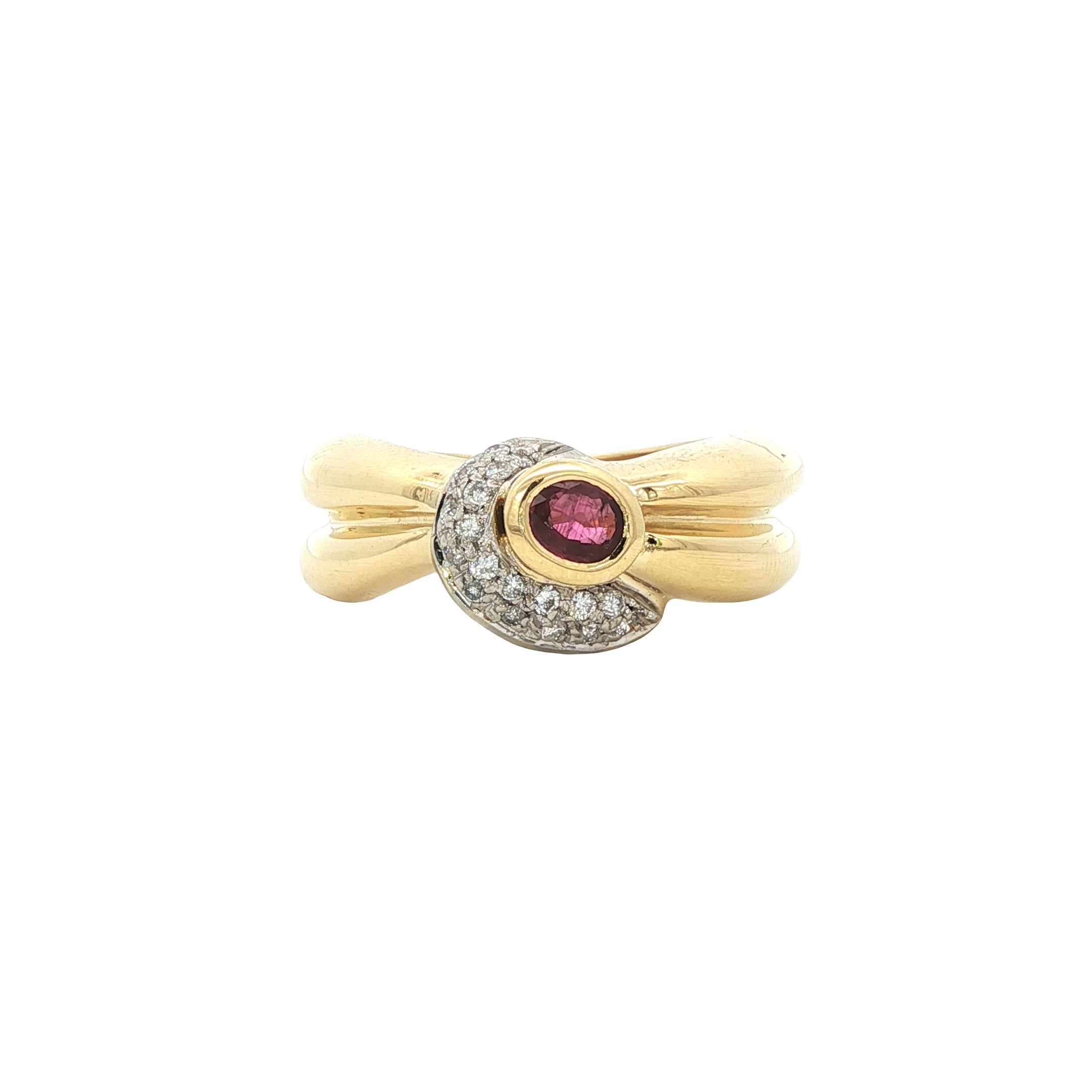 Gold ring with ruby and diamond 14 kt
