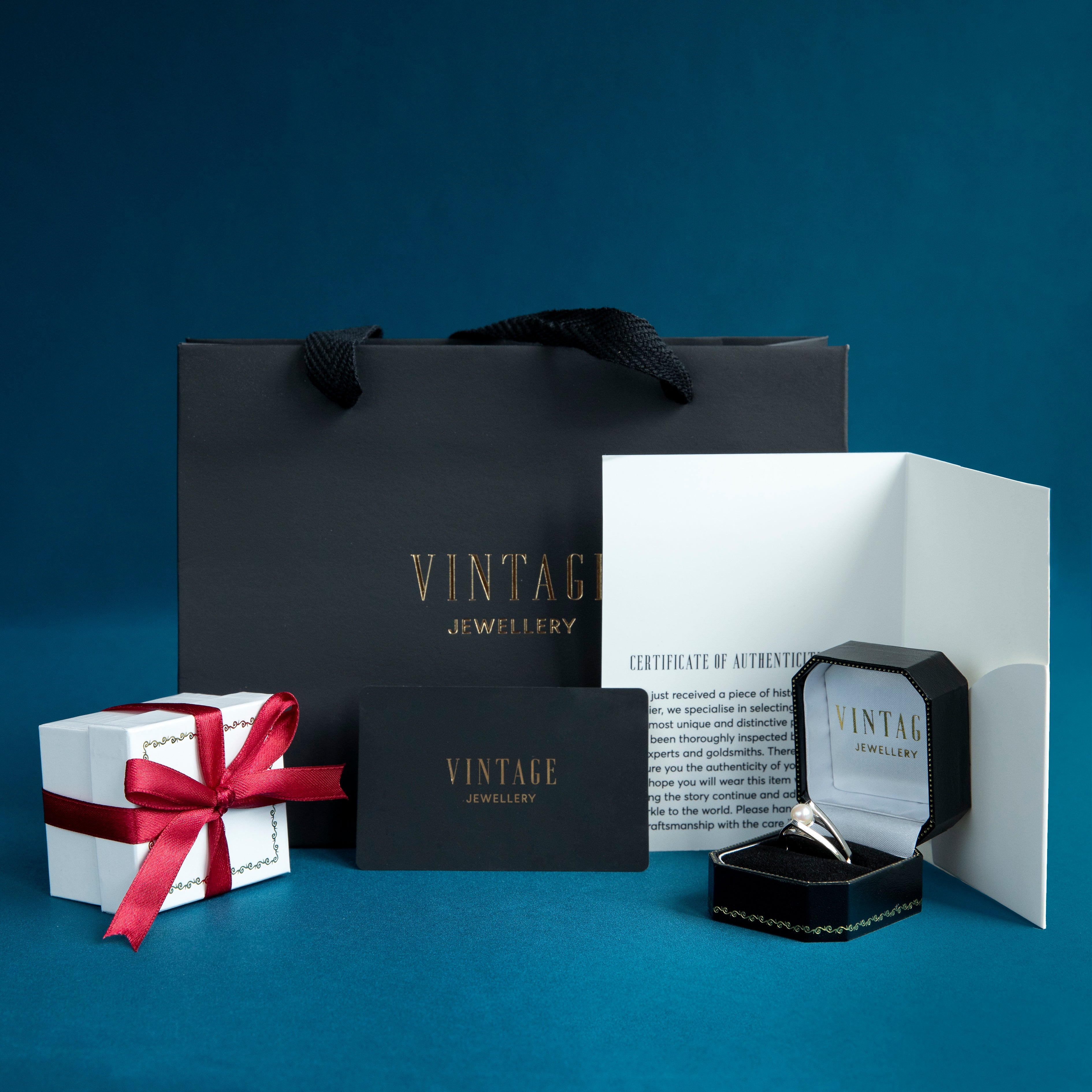 Gouden vintage ring met parel 14 kt