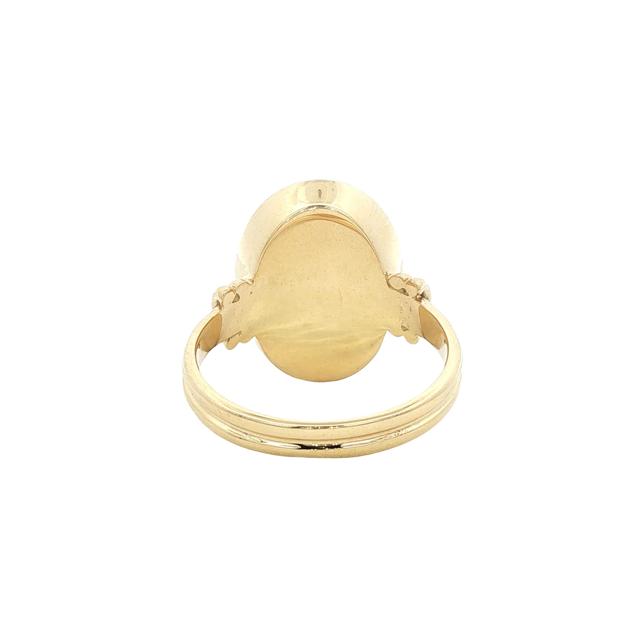 Gouden vintage ring met blauwe laagsteen 14 kt