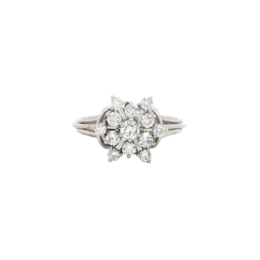 Vintage 14 kt white gold ring with diamond