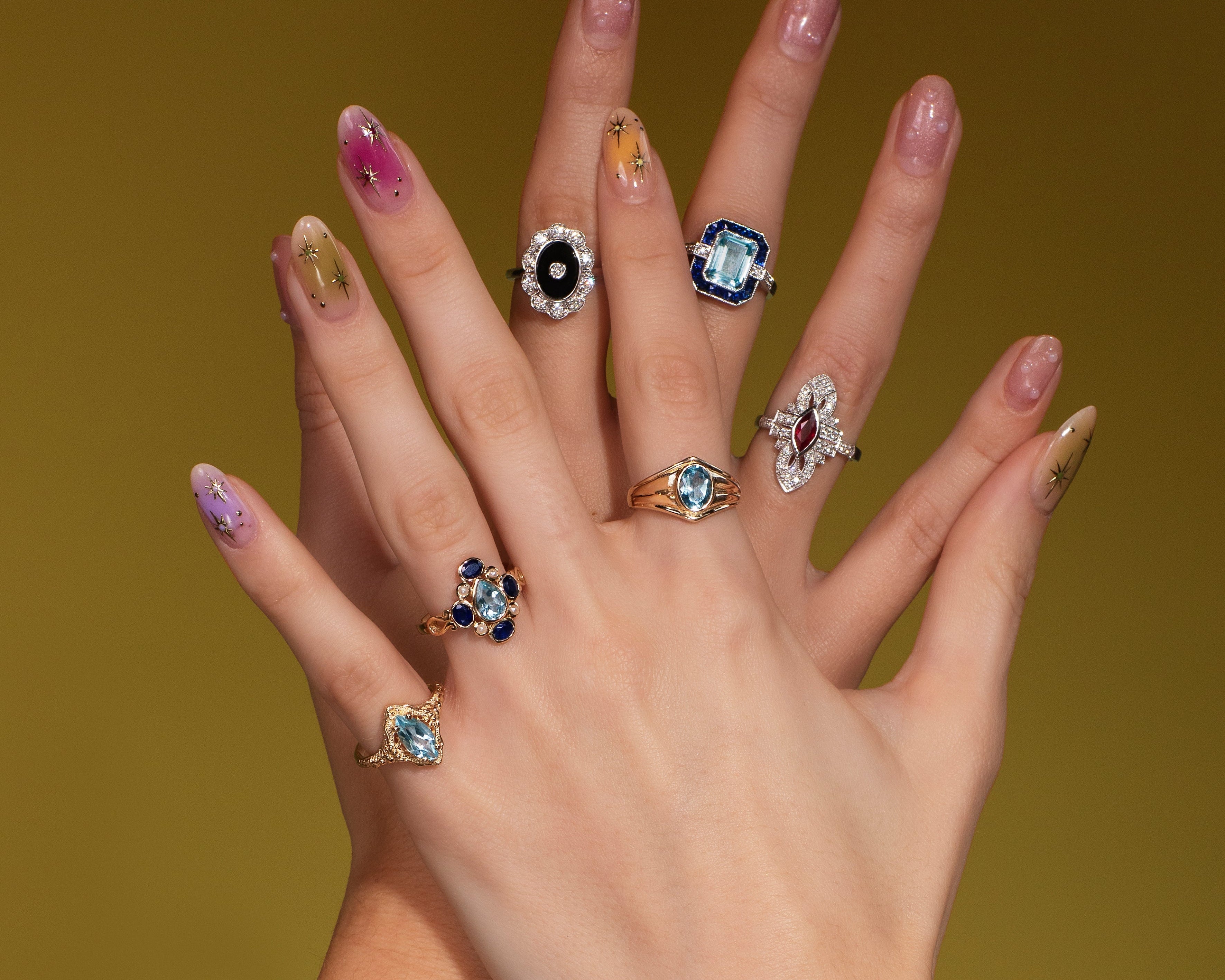 Vintage jewellery Amsterdam | Visit our webshop
