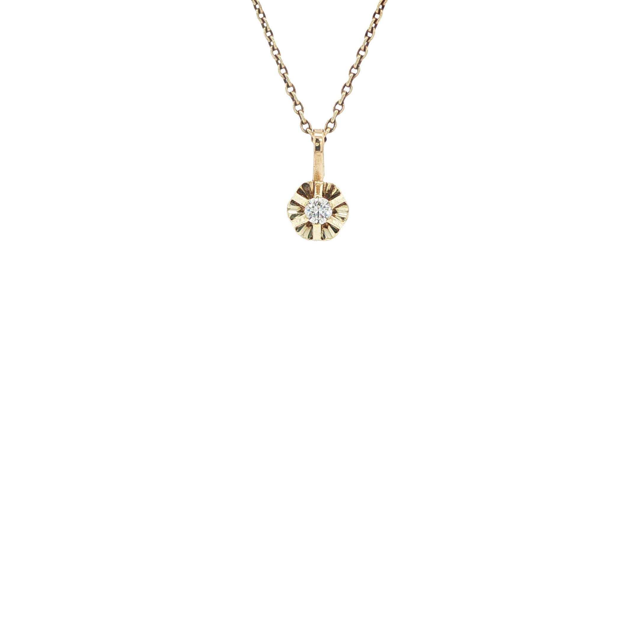 Vintage 14 kt gold solitaire pendant with diamond