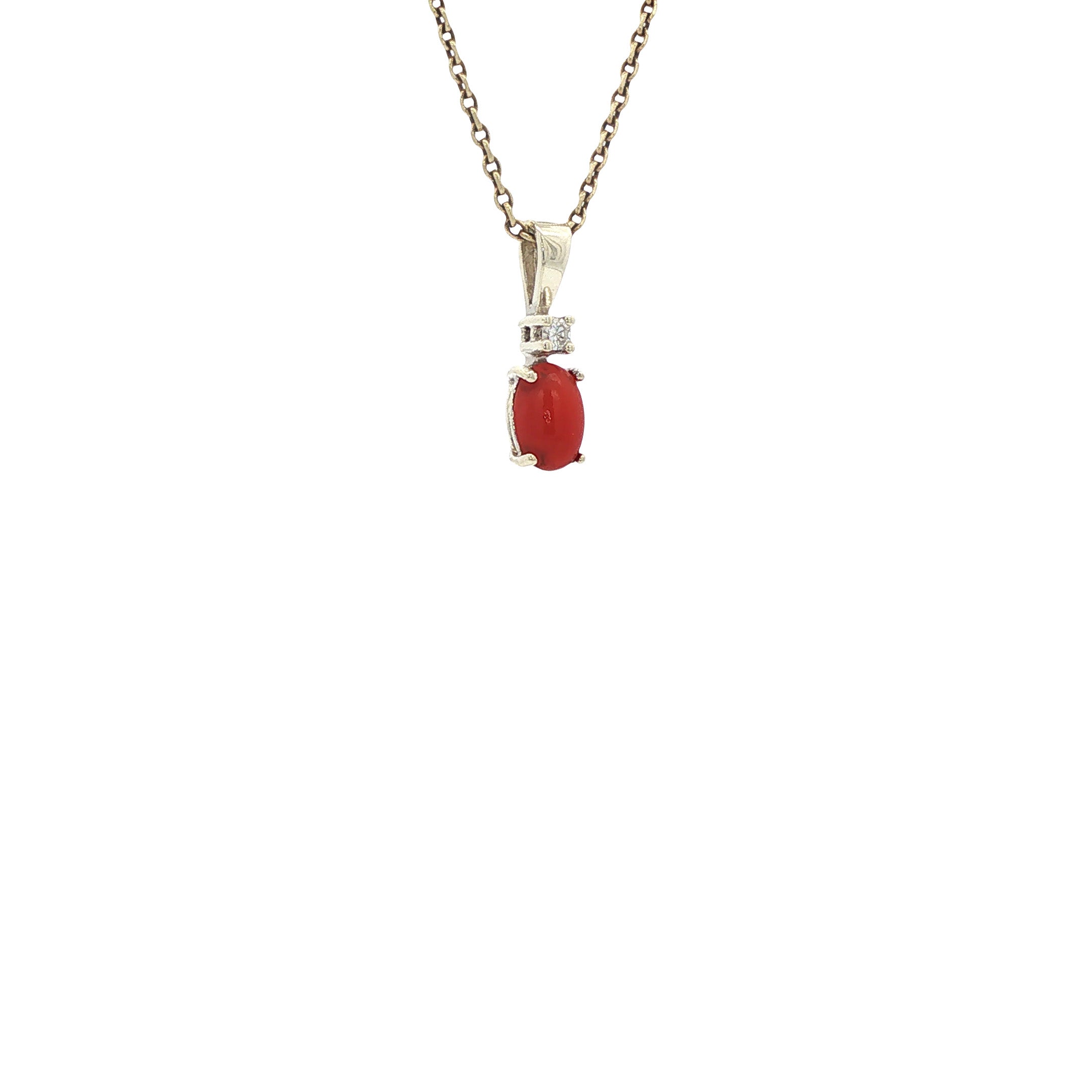Vintage pendant with blood coral and an 8 kt diamond