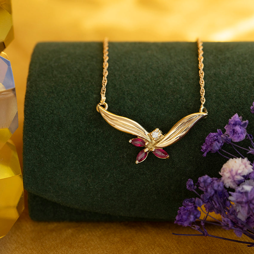 Vintage gold necklace with ruby and diamond, 18 kt