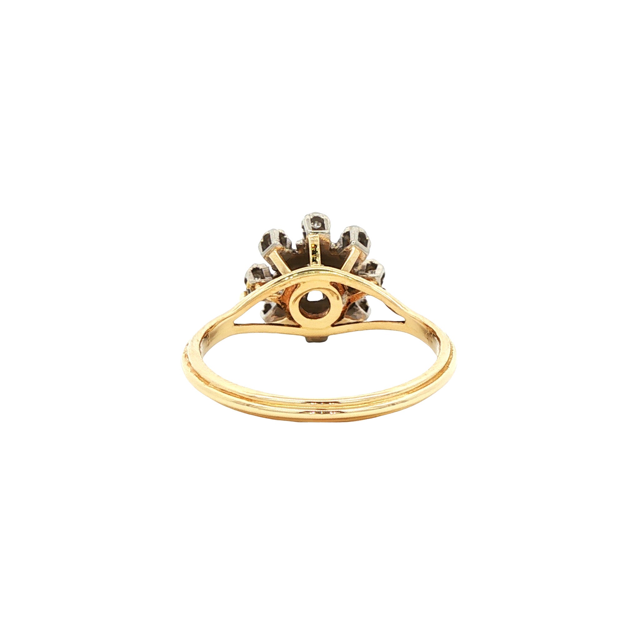 Vintage 14 kt gold ring with diamond