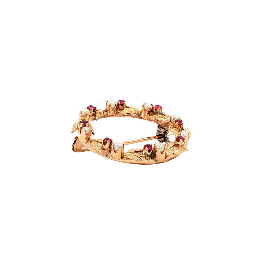 Vintage brooch with ruby and pearl 12 kt