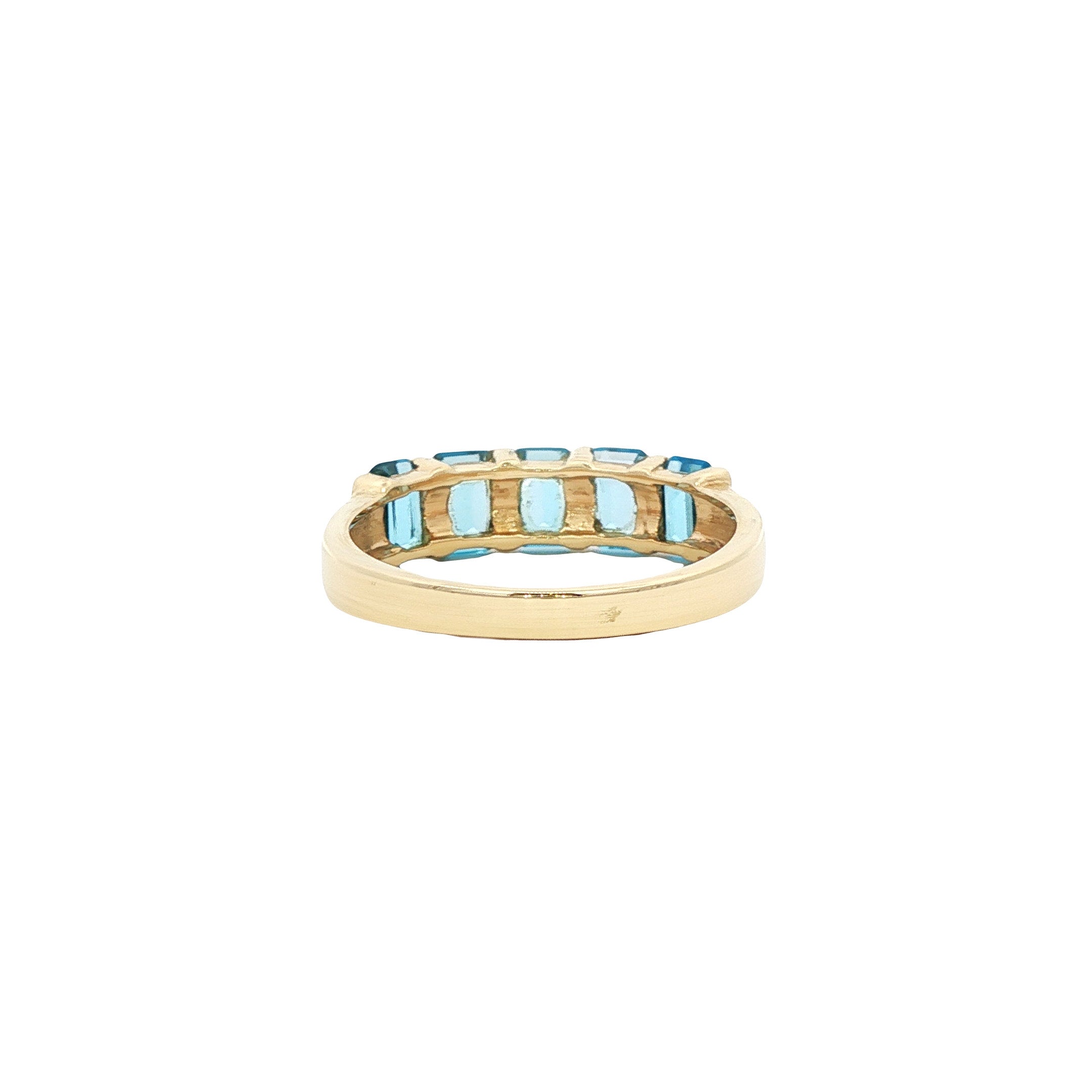 14 kt vintage gold ring with topaz