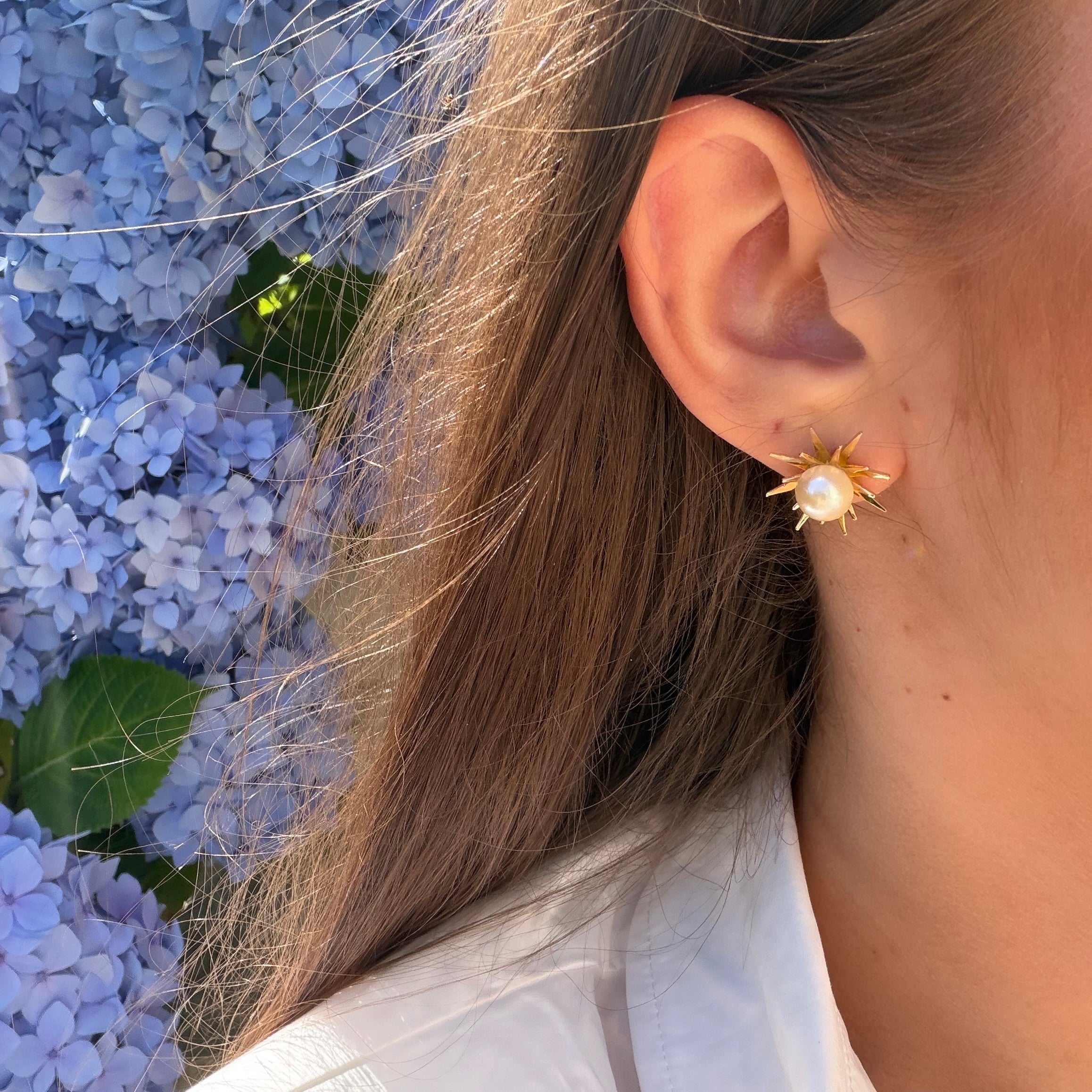Looking for unique vintage earrings?