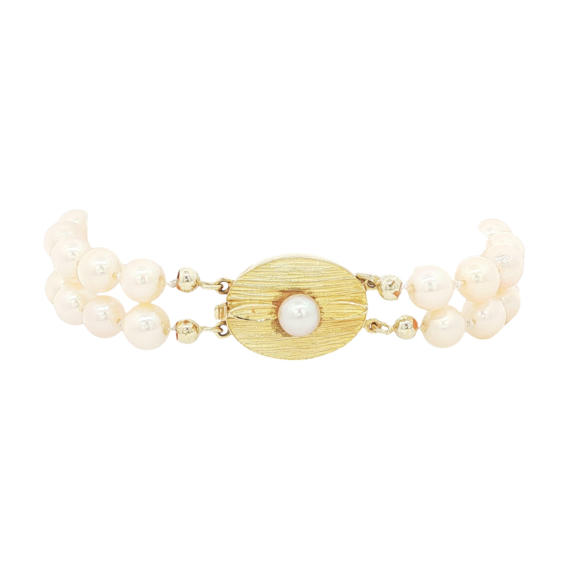 Vintage pearl bracelet with 14 kt gold clasp