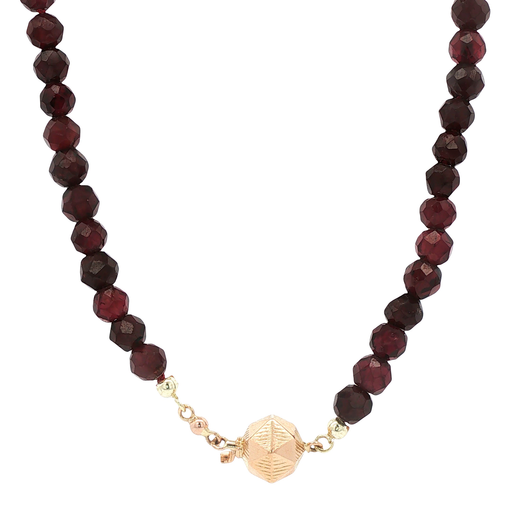 Vintage garnet necklace with 14 kt gold clasp