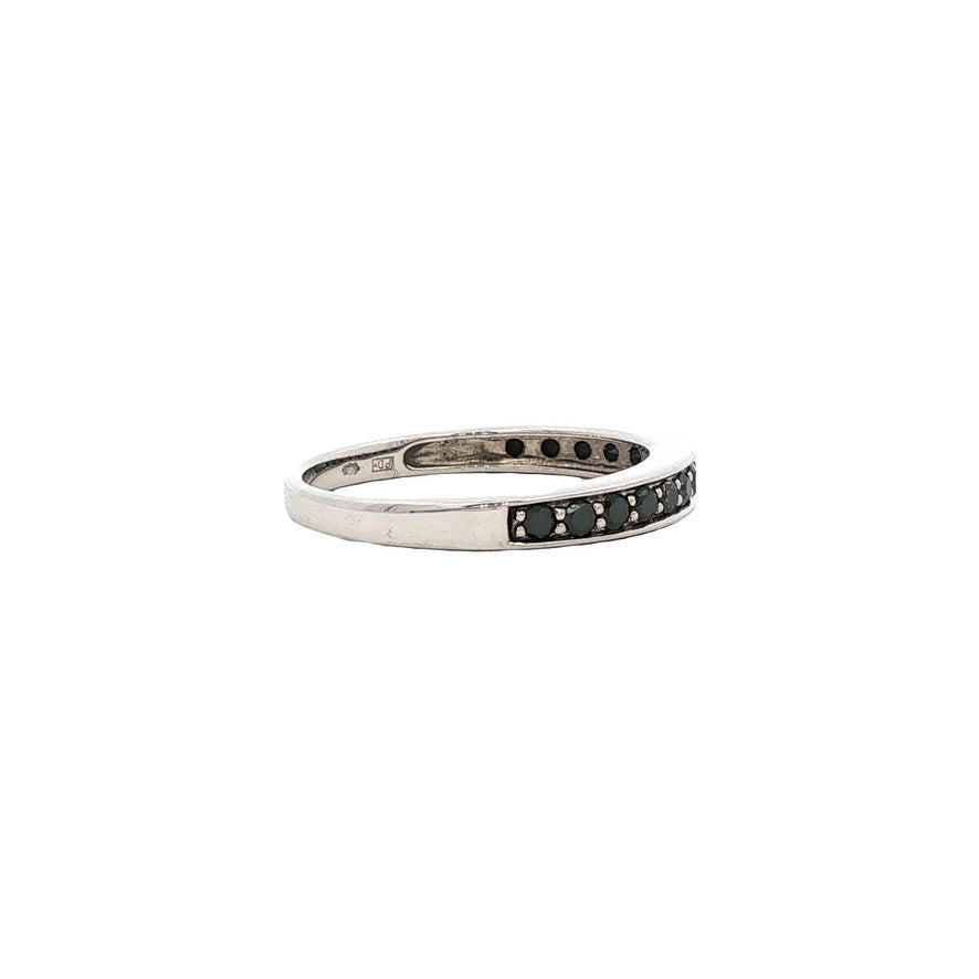 Vintage 14 kt white gold alliance ring with diamond
