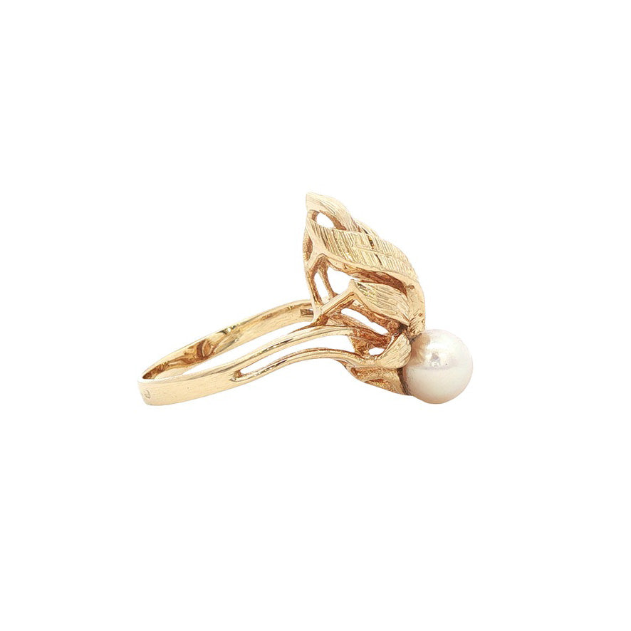 Vintage 14 kt gold ring with pearl