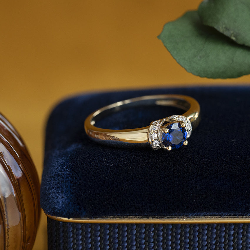 Gold ring with zirconia 14 kt