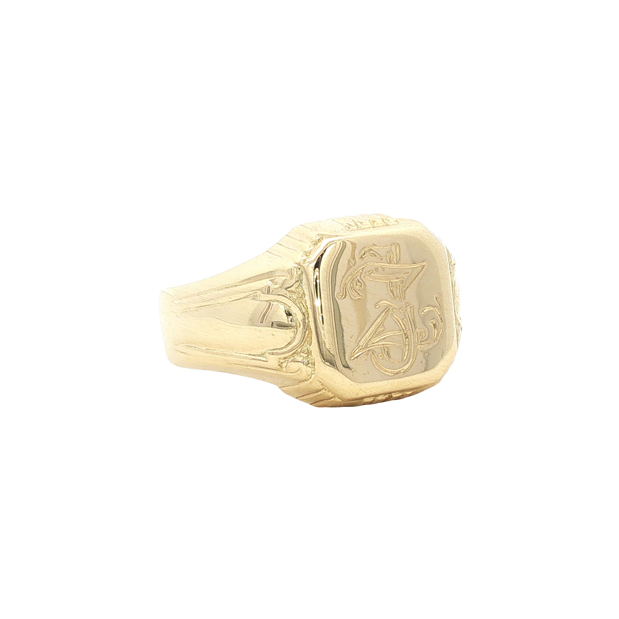 Gold vintage signet ring with engraving, 14 kt