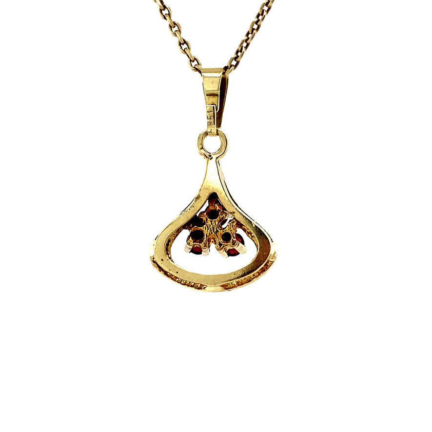Gouden hanger met granaat 14 krt